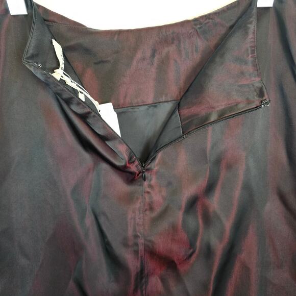 6397 Midi Wrap Skirt in Garnet Iridescent Color Shift Kilt Pin Detail 10 NEW - Picture 7 of 12
